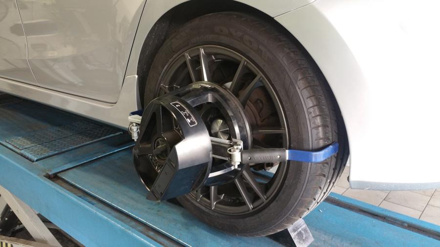 Сход-развал Хендай i 30 в Москве - сеть надежных автосервисов по ...